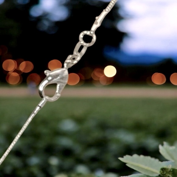 Dragonfly Articulating Sterling Silver Chain Mirror backed Pendant necklace - Picture 8 of 8